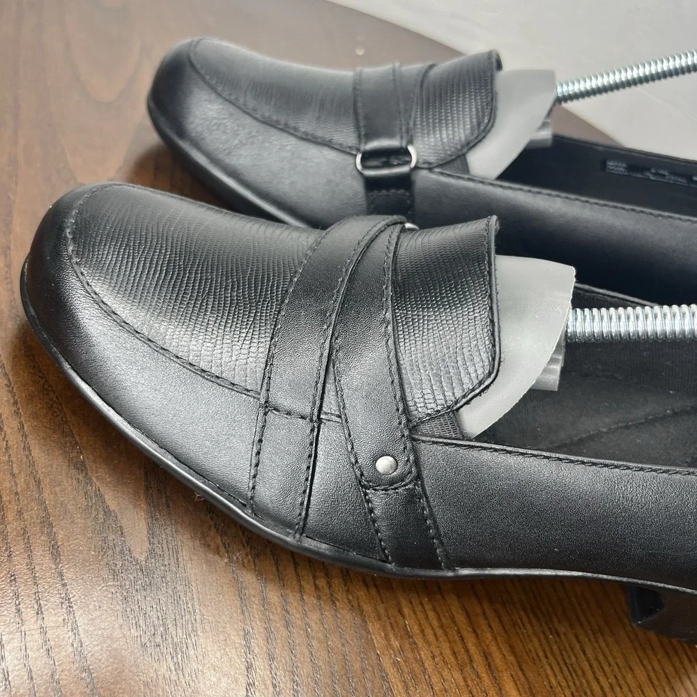 Clarks Bendables Shoes Women's 8.5M Black Leather‎ Pump Heel Block Heel Career